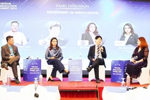 Một phiên thảo luận trong khuôn khổ Vietnam Innovation Summit 2024. Ảnh: VIS